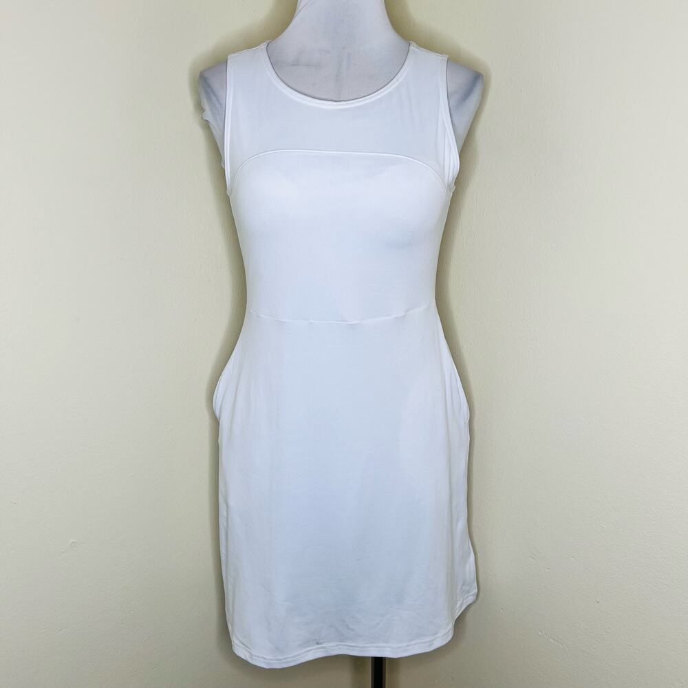 Willow Blossom Athletic Dress w Pockets Small White Athleisure Shelf Bra Jersey